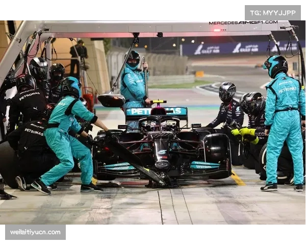 梅赛德斯车队研发聚焦悬挂系统升级 伊莫拉站戏剧性调整显技术探索